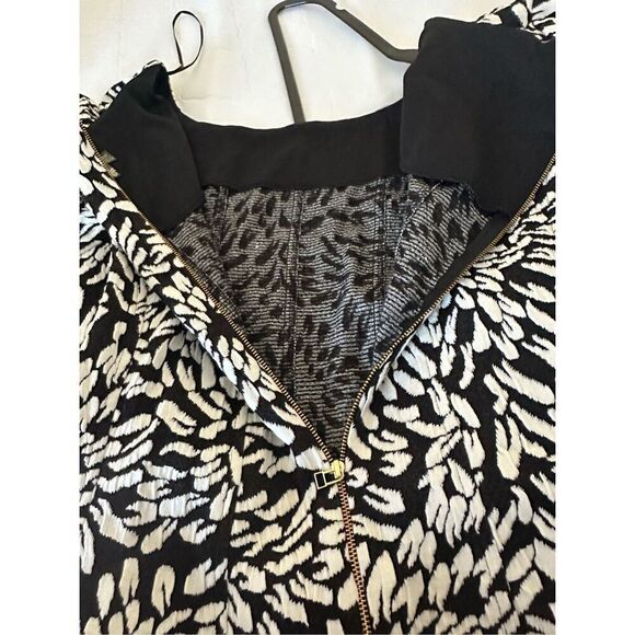 NWT Taylor Woman Fit n Flare Dress Size 24W Scoop Neck 3/4 Sleeve Zipper - Picture 9 of 9